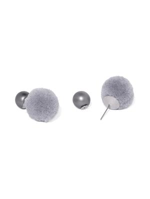 grey studs earring - 16441580 - Standard Image - 2