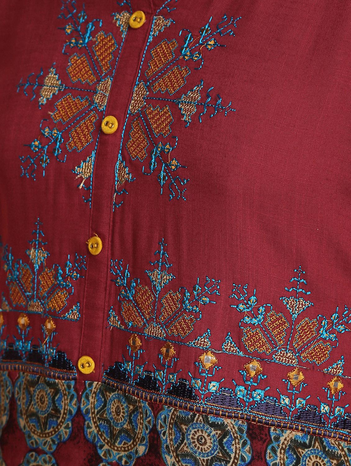 embroidered straight kurta - 16444638 - Zoom Image - 5