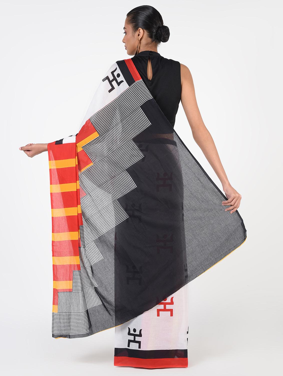 block printed saree with blouse - 16450380 - Zoom Image - 2