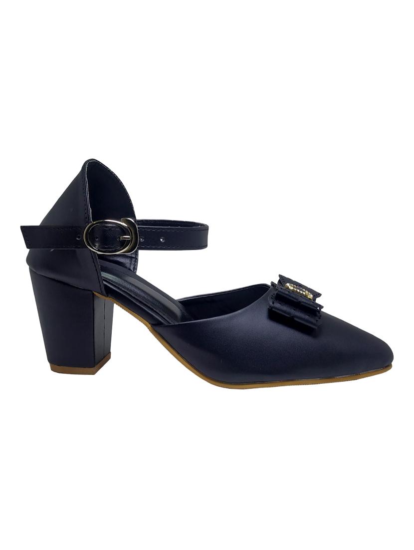 black closed back sandals - 16459417 - Zoom Image - 2