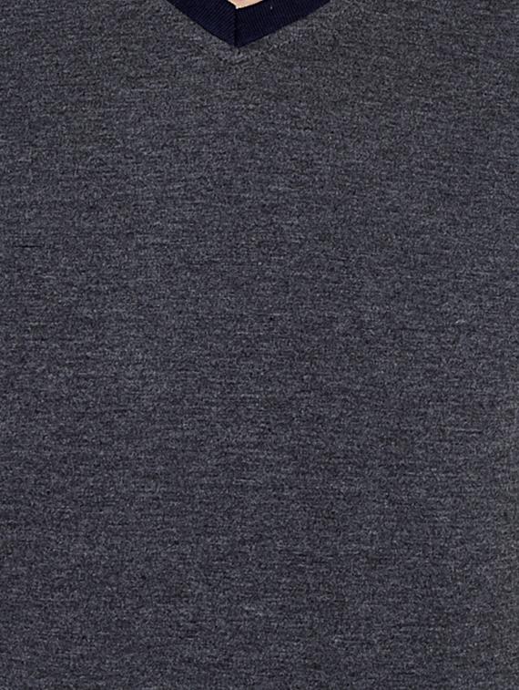grey solid t-shirt - 16472685 - Zoom Image - 5