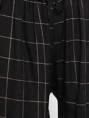 high rise checkered palazzo - 16488004 - Standard Image - 5