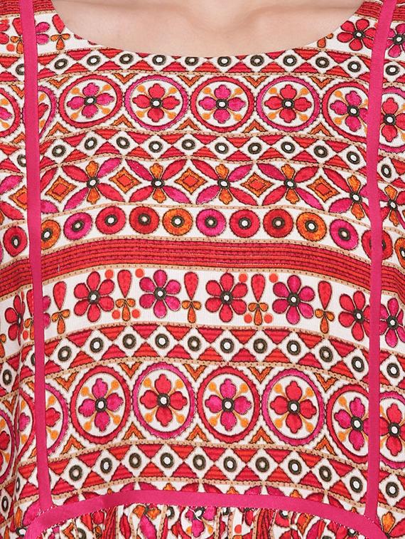 round neck gathered flared dress - 16493483 - Zoom Image - 5