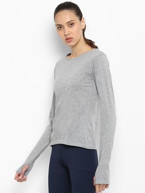 thumb hole sleeved solid tee - 16502703 - Standard Image - 2