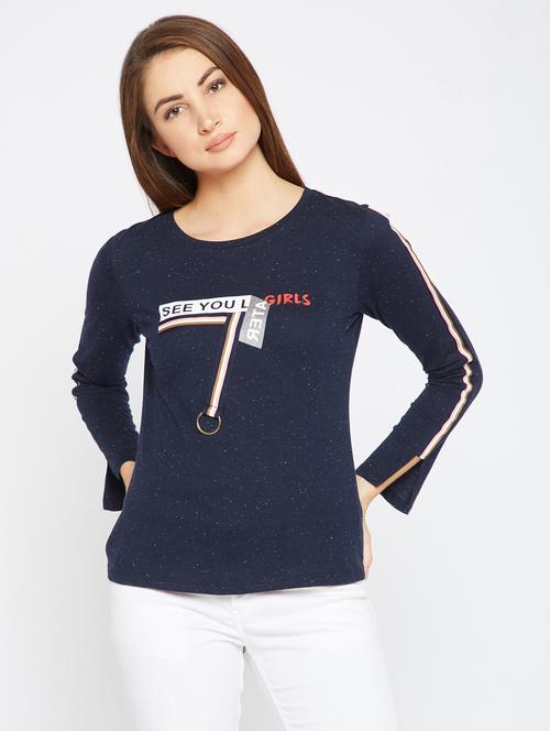 tape detail graphic tee - 16503295 - Very Small Image - 1