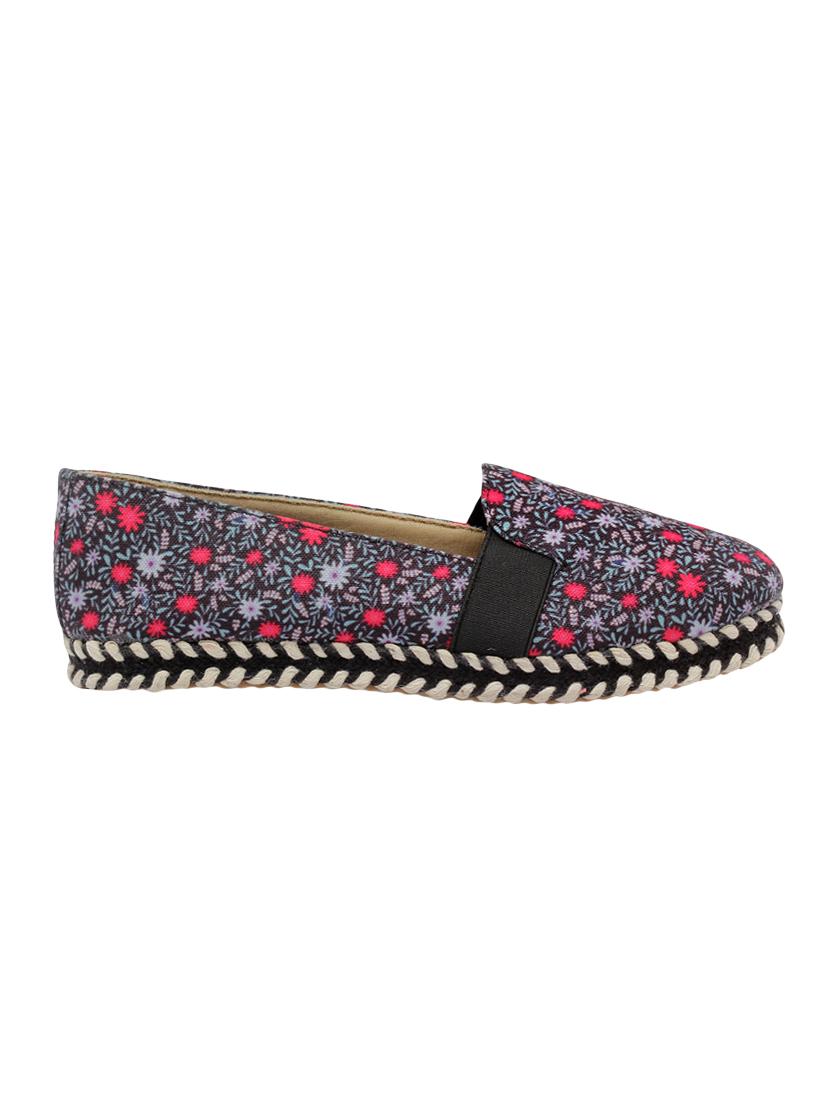 black slip on casual shoes - 16504738 - Zoom Image - 2