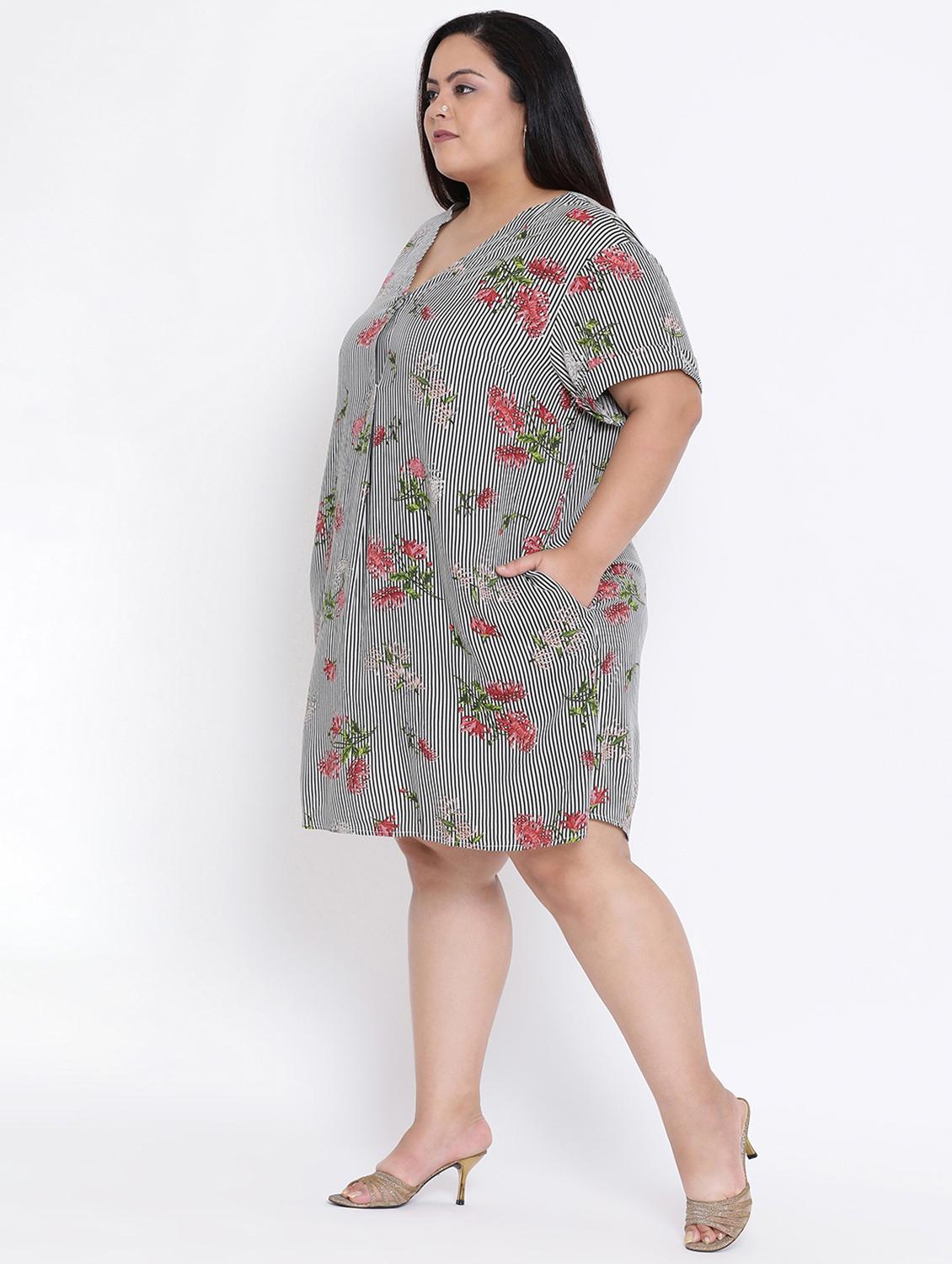 v neck striped a-line plus dress - 16506785 - Zoom Image - 2