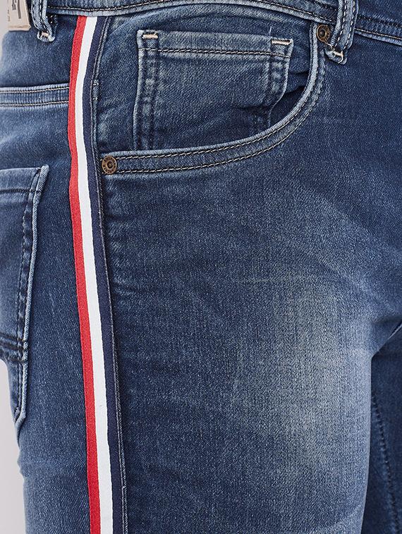 blue light washed jeans - 16509325 - Zoom Image - 5