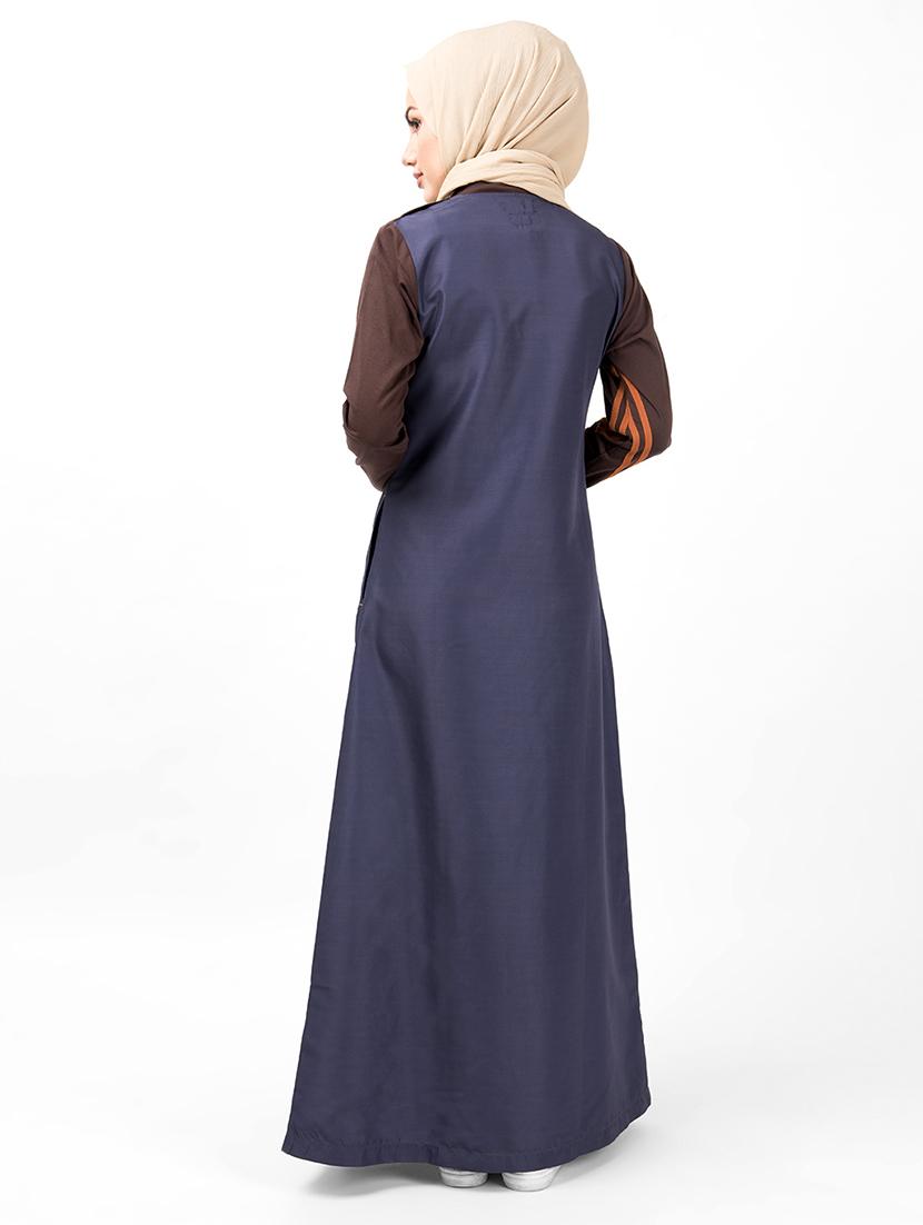 solid a-line cloaks & abaya - 16510672 - Zoom Image - 2