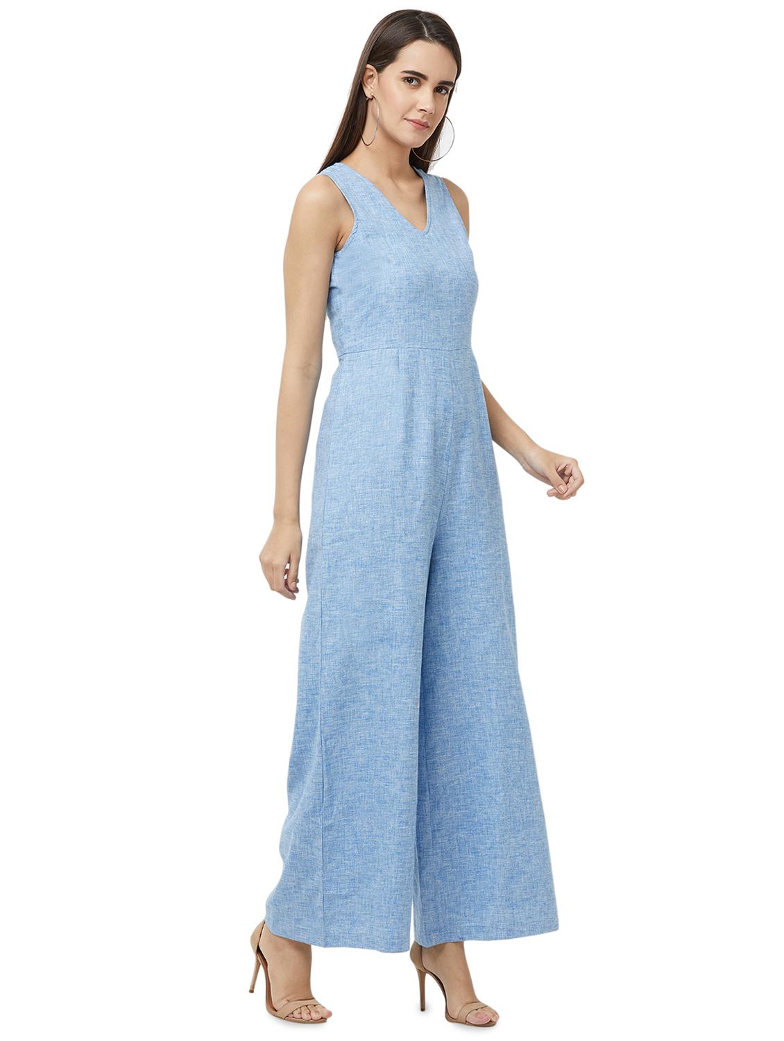 v- neck solid jumpsuit - 16513437 - Zoom Image - 2