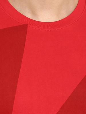 red printed t-shirt - 16517955 - Standard Image - 5