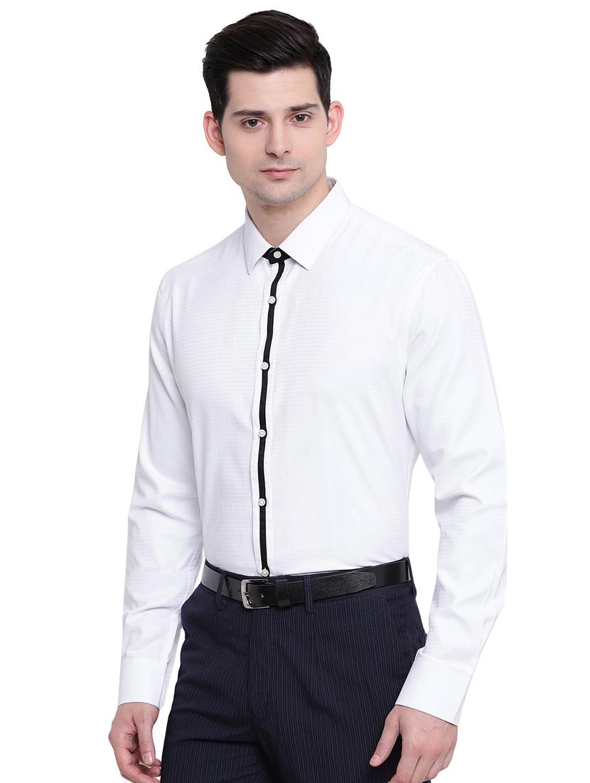 white solid formal shirt - 16518191 - Zoom Image - 2