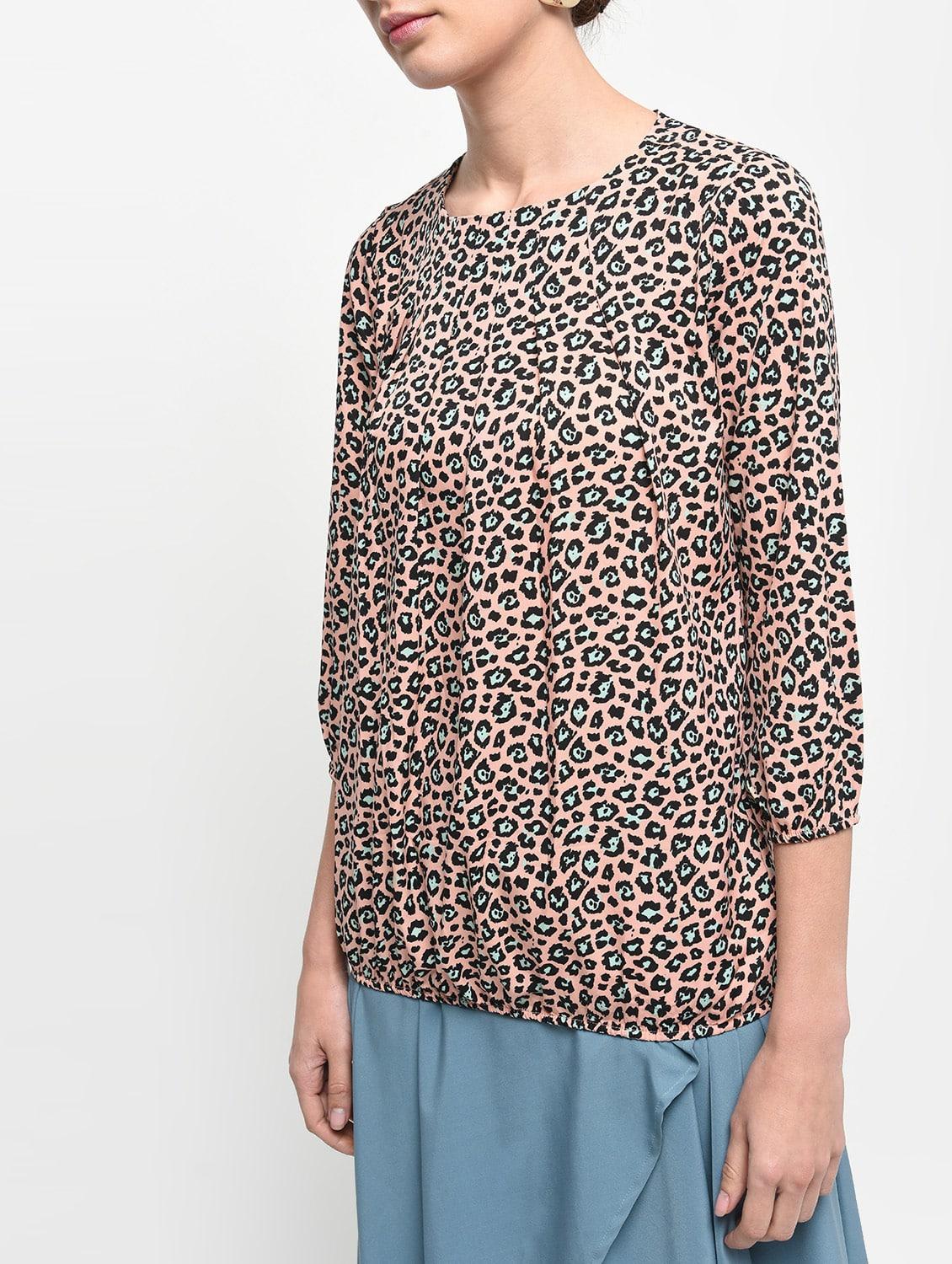 round neck animal print blouson top - 16523882 - Zoom Image - 5