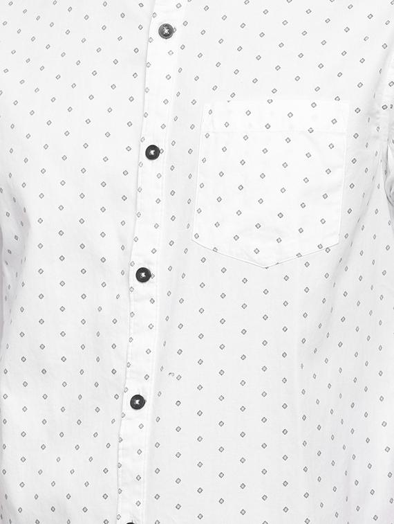 white printed casual shirt - 16523936 - Zoom Image - 5