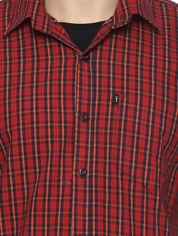 red checkered casual shirt - 16527514 - Zoom Image - 5
