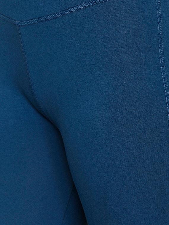 high rise cutout detail legging - 16530859 - Zoom Image - 5