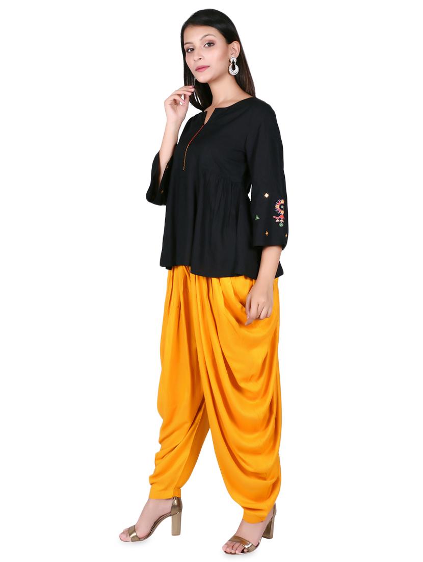 solid dhoti salwar - 16539488 - Zoom Image - 2