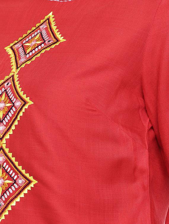 embroidered straight kurti - 16545283 - Zoom Image - 5