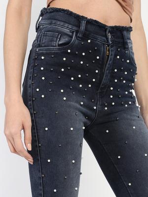 embellished detail frayed jeans - 16554955 - Standard Image - 5