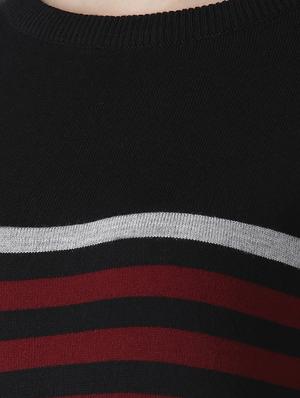 long sleeved solid pullover - 16556821 - Standard Image - 5