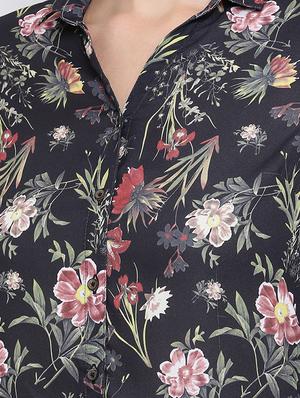 curved hem floral shirt - 16558578 - Standard Image - 5