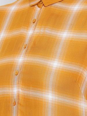 curved hem checkered shirt - 16558614 - Standard Image - 5