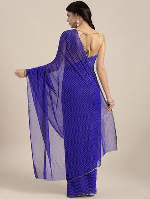 leheriya bordered saree with blouse - 16561534 - Standard Image - 2