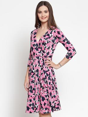 tie knot geometric print wrap dress - 16566360 - Standard Image - 2