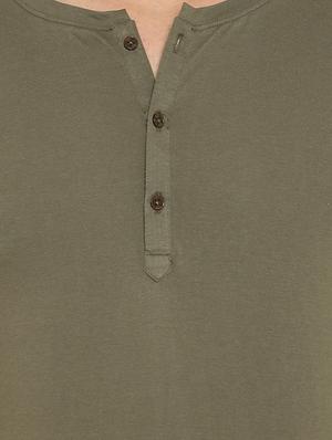 olive green solid t-shirt - 16567866 - Standard Image - 5