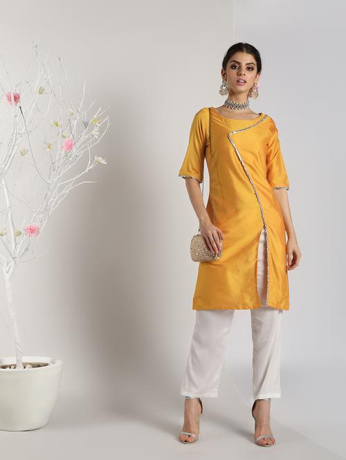 lace detailed high-slit overlap kurta - 16568798 - Standard Image - 1