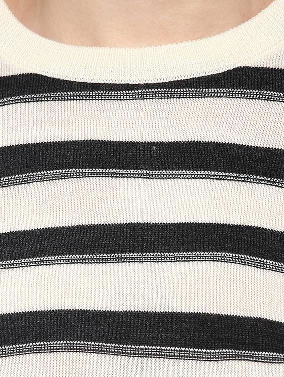white striped pullover - 16570198 - Zoom Image - 5