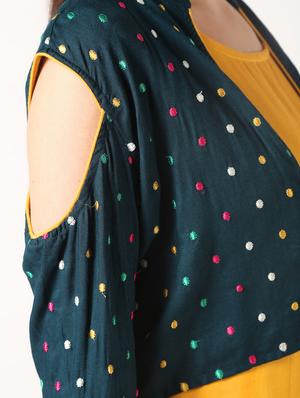 gota patti solid flared kurta with embroidered jacket - 16577679 - Standard Image - 5