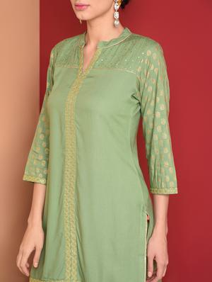 gold print kurta palazzo set - 16577919 - Standard Image - 5