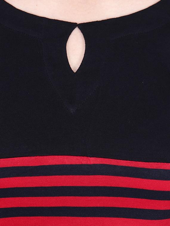 key hole neck striped tee - 16578285 - Zoom Image - 5