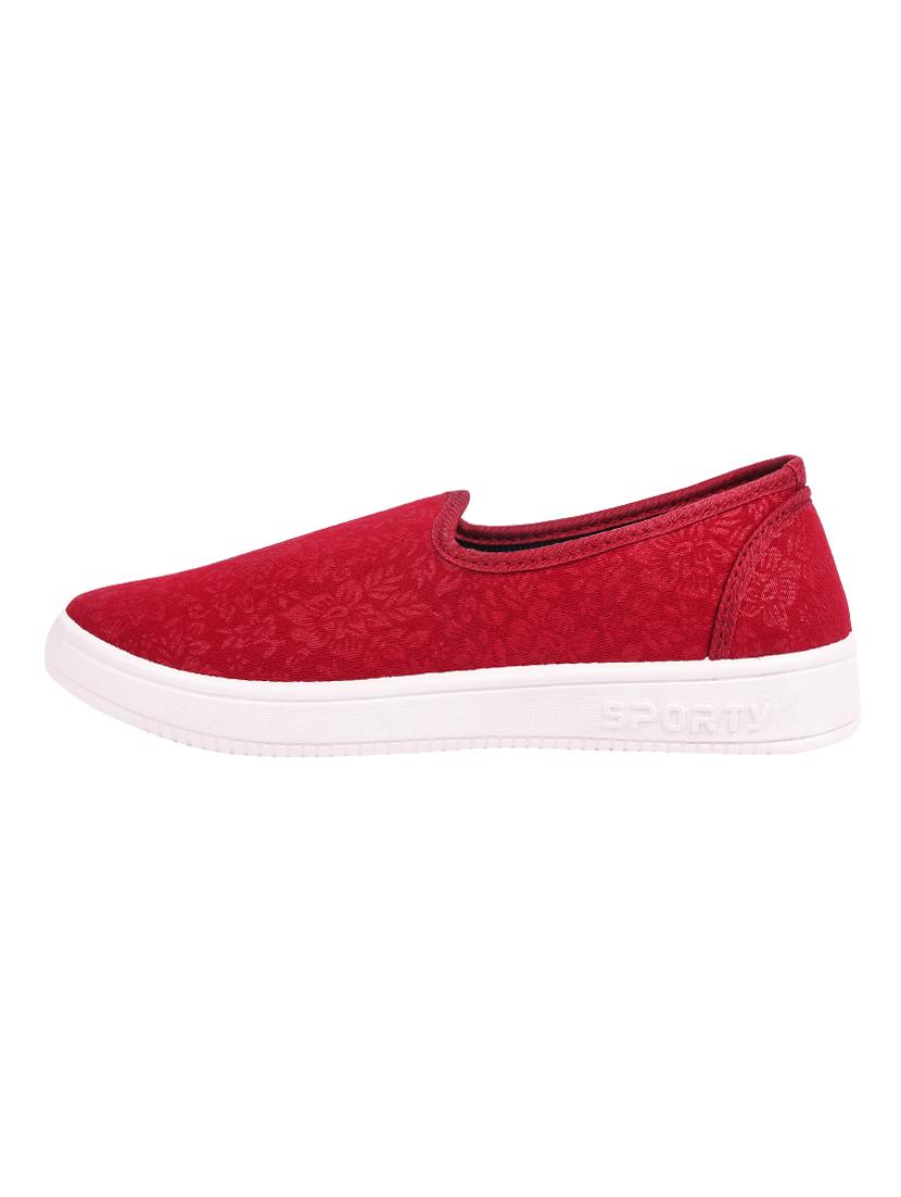 creattoes red slip on casual shoes - 16581432 - Zoom Image - 2