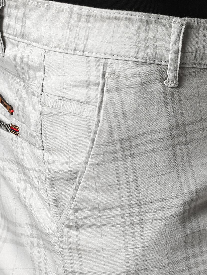 white checkered chinos - 16584198 - Zoom Image - 5