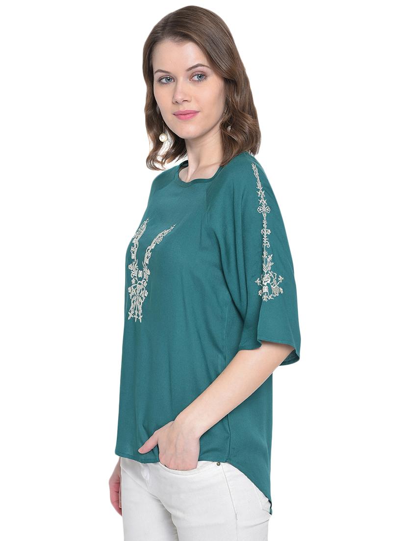 round neck floral embroidered top - 16584630 - Zoom Image - 2