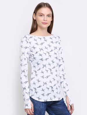 thumb hole sleeved graphic printed tee - 16584988 - Standard Image - 2
