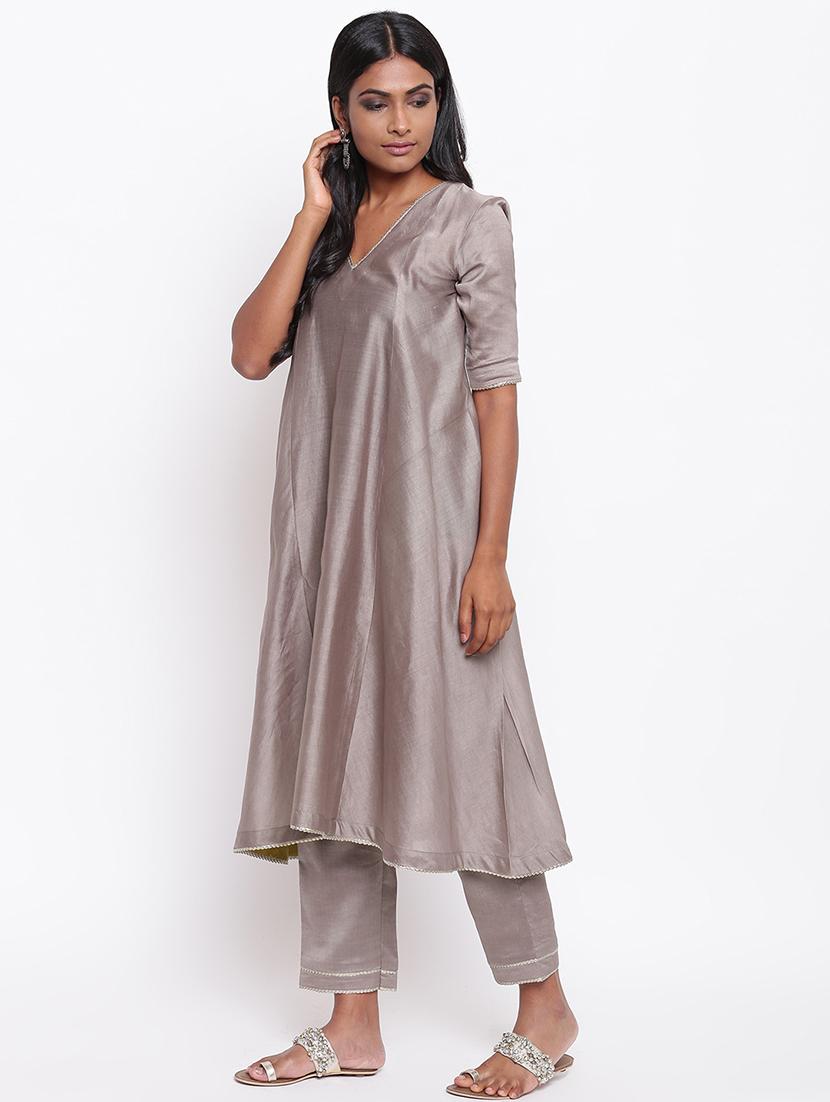 solid chanderi flared kurta - 16589570 - Zoom Image - 2