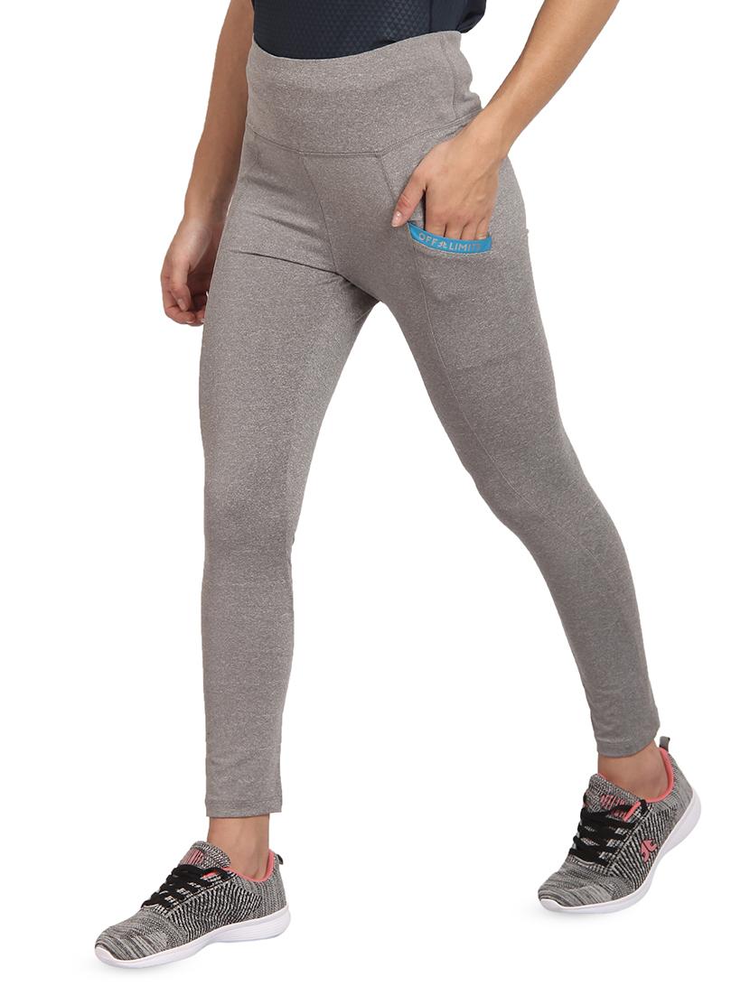 pocket detail high rise legging - 16591185 - Zoom Image - 2