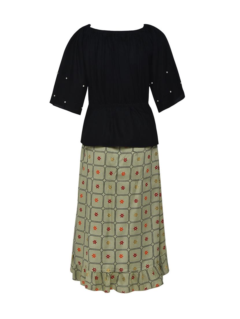 embellished ruffled full length set - 16591325 - Zoom Image - 2