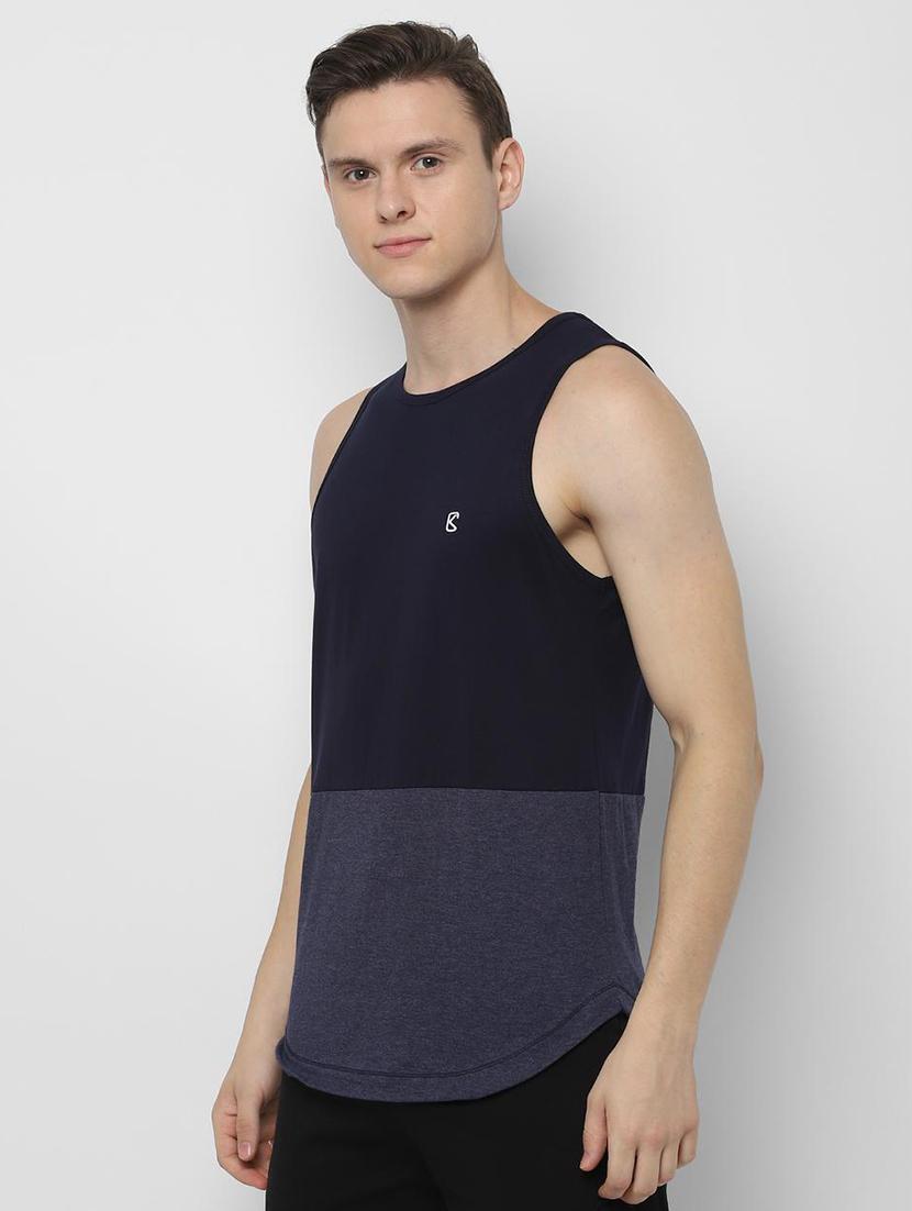 navy blue color block vest - 16593413 - Zoom Image - 2