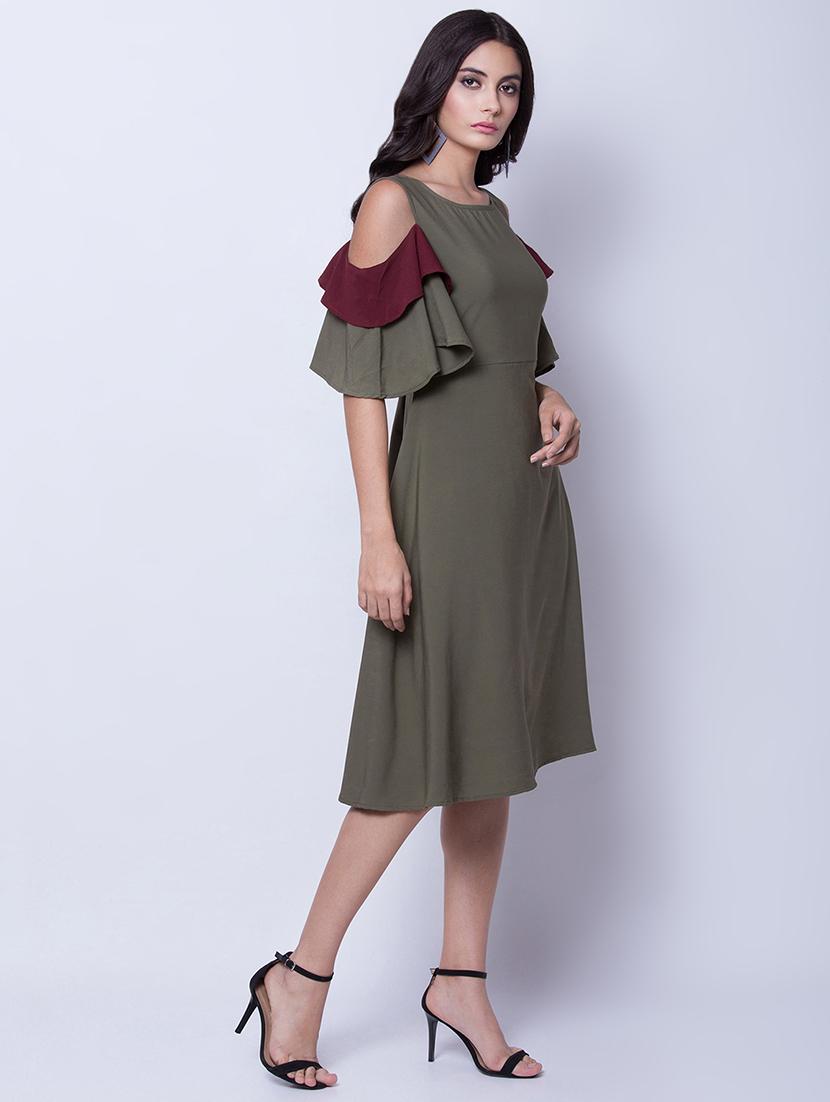 contrast detail bell sleeved a-line dress - 16596582 - Zoom Image - 2