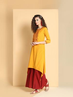 embroidered asymmetric kurta - 16598556 - Standard Image - 2