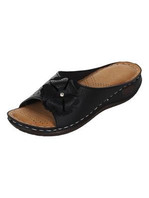 black toe separator sandals - 16600253 - Standard Image - 2