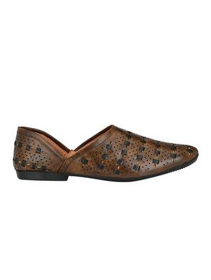 brown leatherette slip on jutis - 16601997 - Standard Image - 2