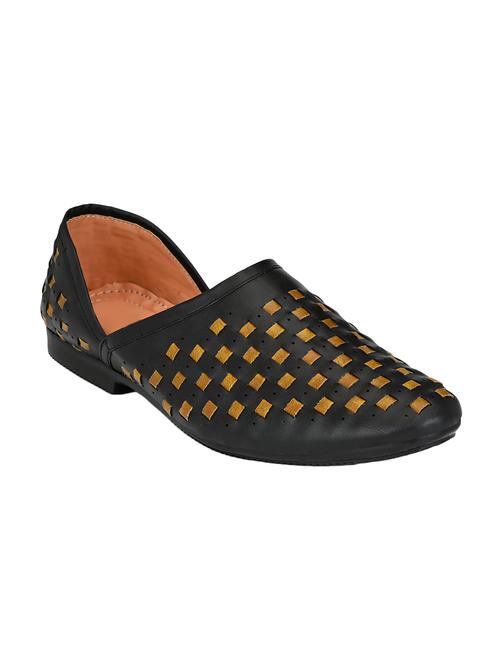 black leatherette slip on jutis - 16601998 - Standard Image - 1