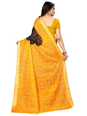 bandhani printed saree with blouse - 16605256 - Standard Image - 2