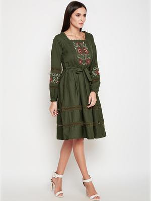 tie knot embroidered a-line dress - 16611931 - Standard Image - 2