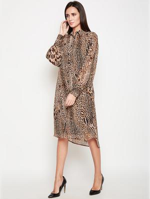 bishop sleeved animal printed shift dress - 16611935 - Standard Image - 2